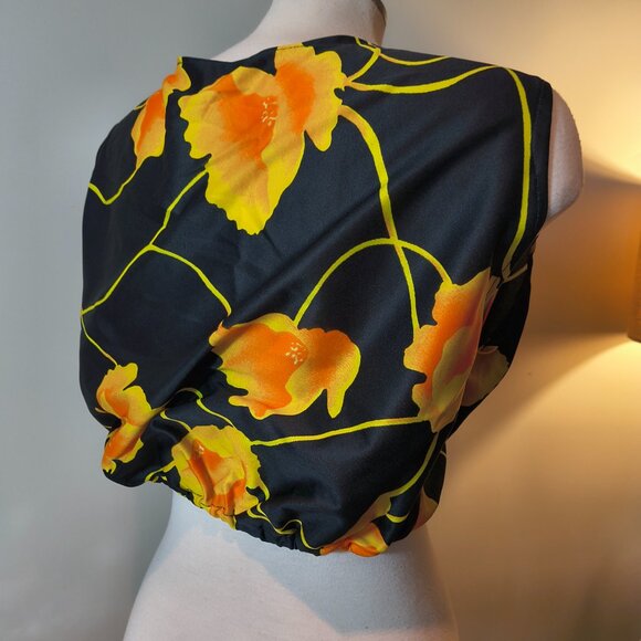 Beach Floral Wrap Top - Picture 3 of 4